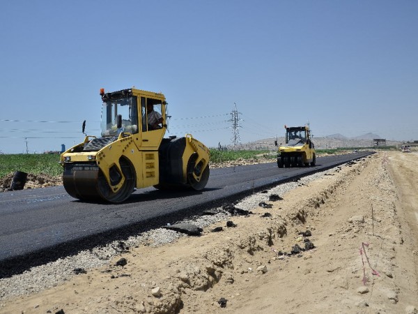 Bakıda daha bir yol təmirə bağlanıb