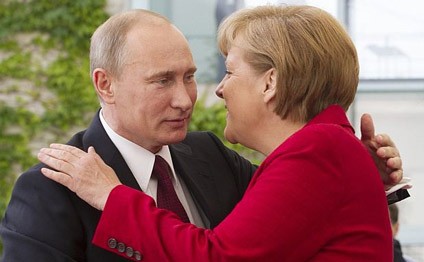 Putin və Merkel Minskdə nə yeyib-içdi?