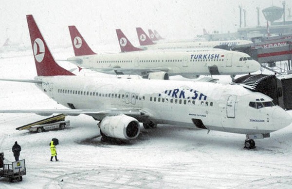 “Türk Hava Yolları“ 330-dan çox reysi təxirə saldı