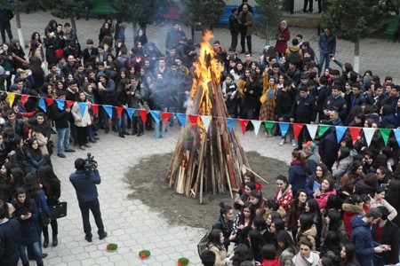 Bakı Dövlət Universitetində Od çərşənbəsi qeyd olunub