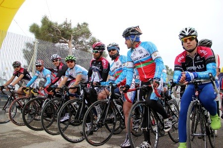 Veloparkda kriterium yarışları start götürdü