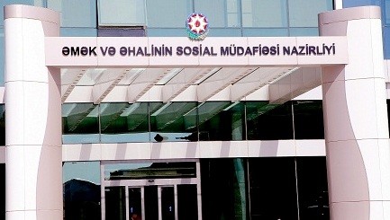 3 internat məktəbinin adı dəyişdirildi