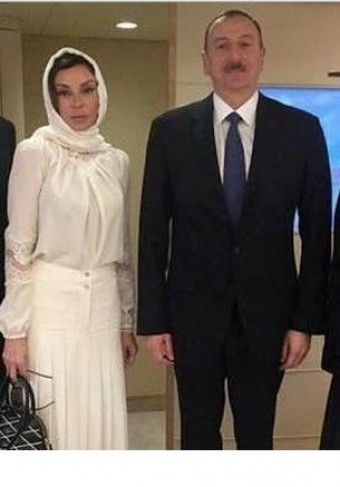 Prezident və xanımı Ümrə ziyarətində