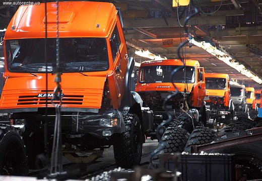 Rusiya sürücüsüz “KamAZ” avtomobilləri buraxacaq