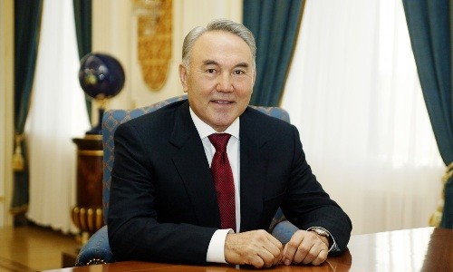 Nazarbayev yenidən prezident seçildi