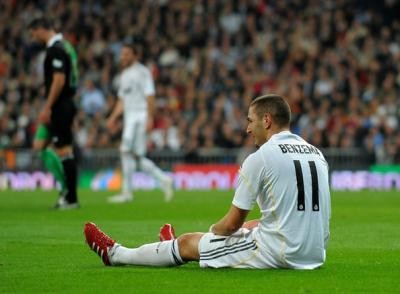 Benzema yenidən zədələndi