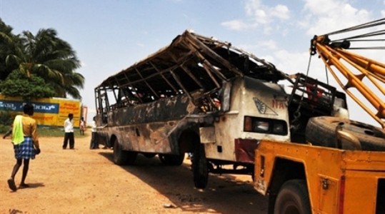 Hindistanda avtobuslar toqquşub: 11 ölü