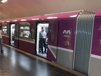 Yeni qatarlar xəttə buraxıldı - METRODA