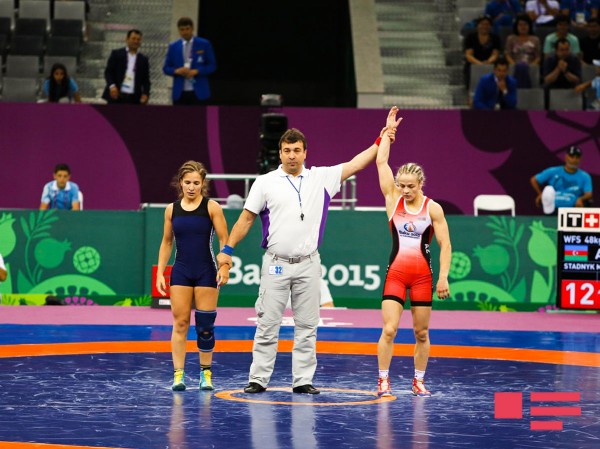 Mariya Stadnik finala vəsiqə qazanıb