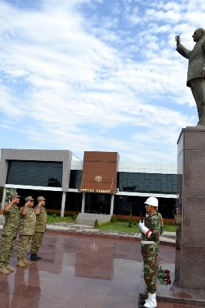 Hərbi birlikdə bayram mərasimi keçirilib -FOTOLAR