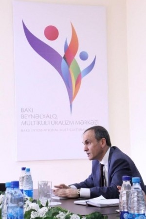 Çin qəzeti Azərbaycan multikulturalizmindən yazıb