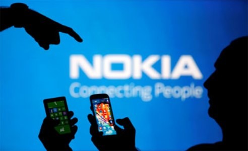 “Nokia” telefon istehsalını bərpa edəcək