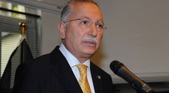 Əkmələddin İhsanoğlu parlament sədrliyinə namizəd oldu