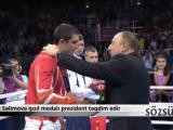 Albert Səlimova qızıl medalı Prezident təqdim etdi