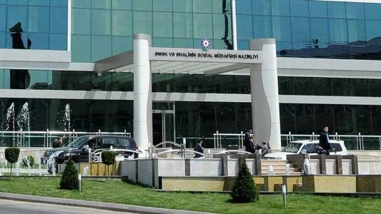 489 min 400 manatdan artıq gecikdirilmiş odənişləri işçilərə ödənilməsi təmin olunub