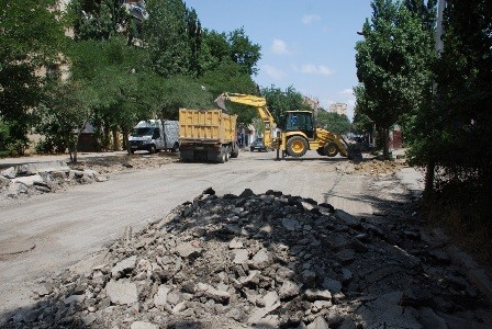 Bakıda daha bir küçənin təmirinə başlanıldı