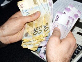 Regionlarda banklar kreditləri əsasən milli valyutada verir