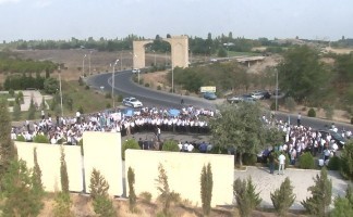 Ağdamda könüllülər ordu sıralarına yollanır