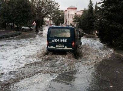 Azərbaycanın “uzaqgörən“ məmurları