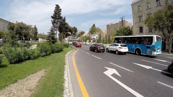 Avtomobillərin girişinə qoyulan məhdudiyyət tədbirlərinin ilkin nəticələri açıqlandı