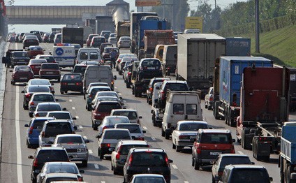 Yol polisi: Tıxacın yaranmasında sürücülər günahkardır