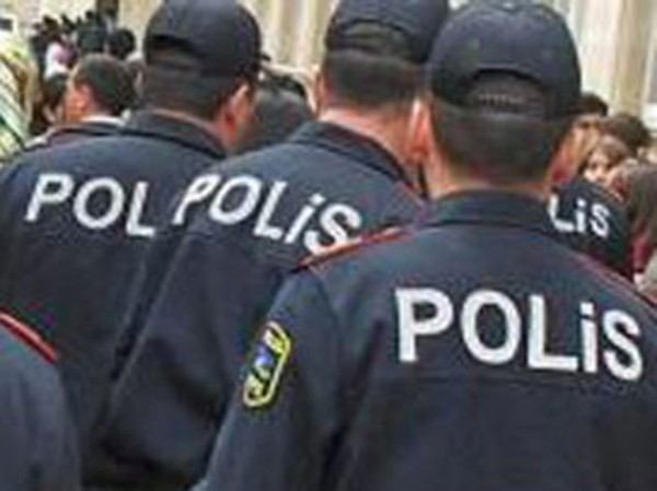 Azərbaycanda polislərə yeni vəzifələr verildi