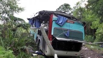 Avtobus qəza törətdi: 35 YARALI