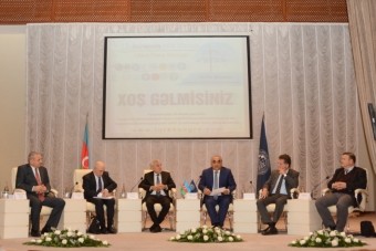 Türk dünyasının alimləri UNEC-də