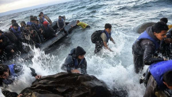 Yunanıstan sahilləri yaxınlığında daha bir mühacir faciəsi yaşanıb