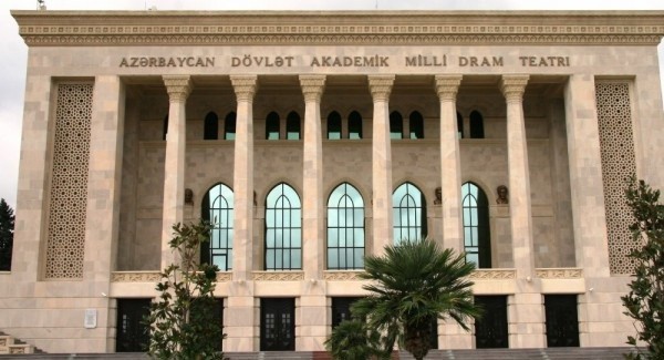 Yapon rejissorlar Milli Dram Teatrında tamaşa hazırlamağa dəvət edilir