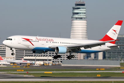 Daha bir aviaşirkət Bakıya uçuşları dayandırır