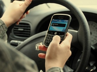 Sürücülərin NƏZƏRİNƏ: cəriməni mobil telefon vasitəsi ilə ödəmək olacaq