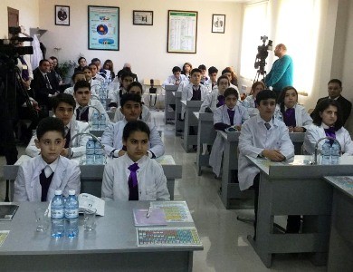 Bakıda nümunəvi dərslərin tədrisi başladı