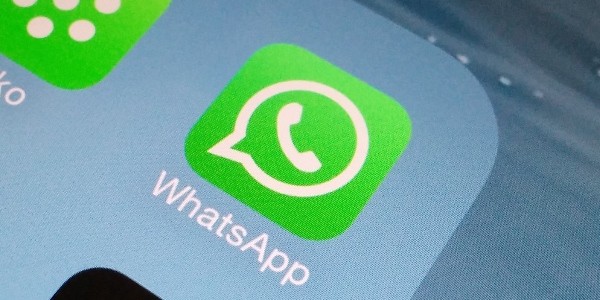 Mobil operatorlardan “WhatsApp”a 48 saatlıq qadağa - Braziliyada