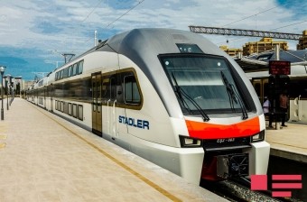 Bakı-Sumqayıt qatarlarının sayı artırılır