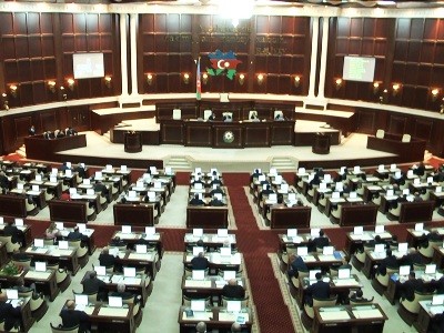 Milli Məclisin komitə sədrlərinə və deputatlarına yeni səlahiyyətlər verildi