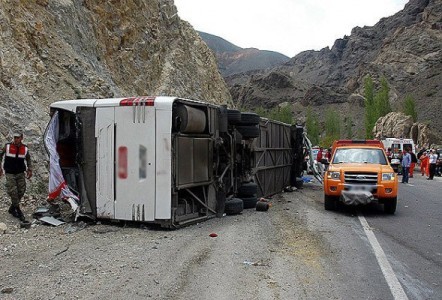 Türkiyədə iki avtobus toqquşdu: 6 ölü, 24 yaralı