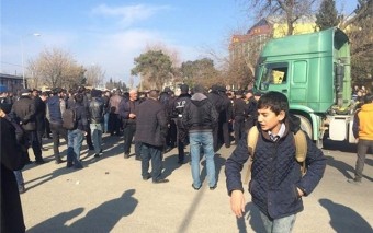 Lənkəranda bir qrup sakin aksiya keçirib - YENİLƏNİB
