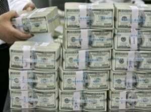 Bu gün 35 banka 300 milyon dollar satıldı