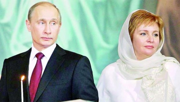 Putinin keçmiş arvadı özündən 21 yaş kiçik şəxslə ailə qurdu