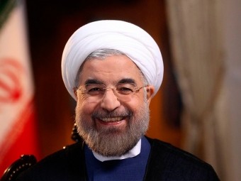 Ruhaninin çıxış etdiyi muzeydə çılpaq heykəlləri “geyindirib“