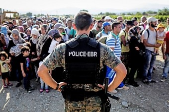 İsveç miqrantları deportasiya edəcək