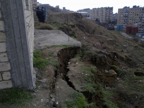 Qarın əriməsi daha çox rayonlarda sürüşmə sahələrini aktivləşdirəcək