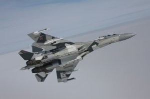 Rusiya Su-35S qırıcılarını döyüş şəraitində sınaqdan keçirir