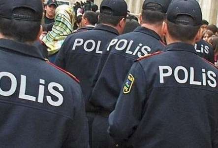 Bakıda kütləvi dava: 3 polis bıçaqlandı