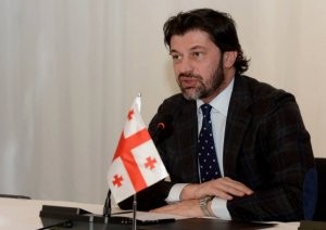 Kaxa Kaladze: “Qaz ehtiyatları ilə bağlı xəbər inandırıcı deyil“