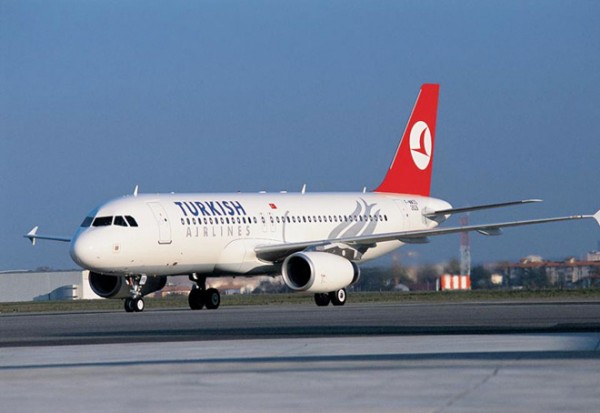 “Türk Hava Yolları“nın təyyarəsi Bakıda məcburi eniş edib