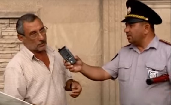 Sürücülər üçün məcburi müayinələrdən biri aradan qaldılır
