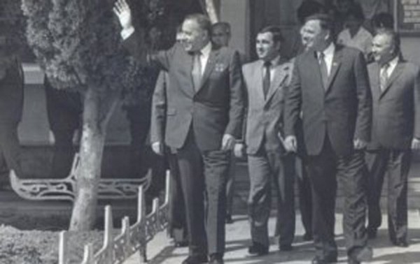 Heydər Əliyevin silahdaşı vəfat etdi