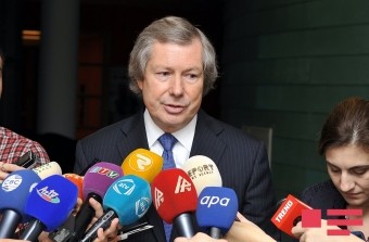 Prezidentlərin arasında dialoqun baş tutması vacibdir - Ceyms Uorlik